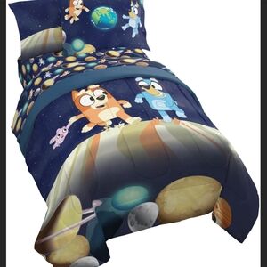 Jay Franco Bluey & Bingo, 7 Piece Full Bed Set Space Bed Set Comforter Set